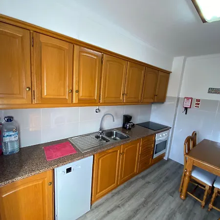 Nazarest Apartament *